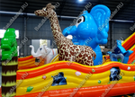 Коммерческий надувной батут "Слоны и жираф" 18*9*8,5 м