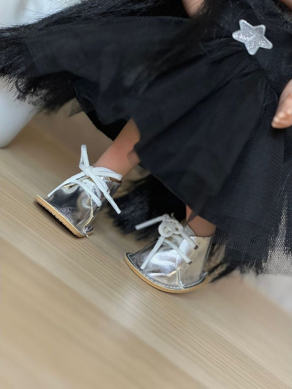 Кукла Nines виниловая 30см Mia Black в пакете (3420M)