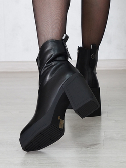 Полусапожки женские зимние