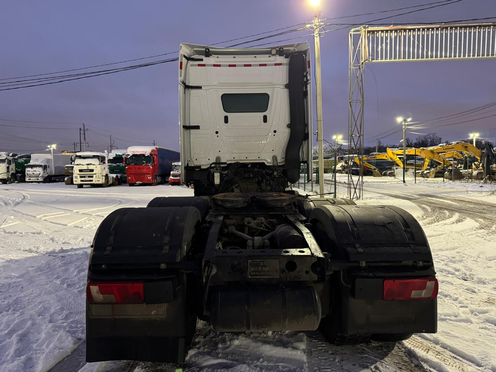 Mercedes-Benz Actros 6x4 Седельный тягач 2648 LS (Дизельный, 12,8 л, 476 л.с., АТ)