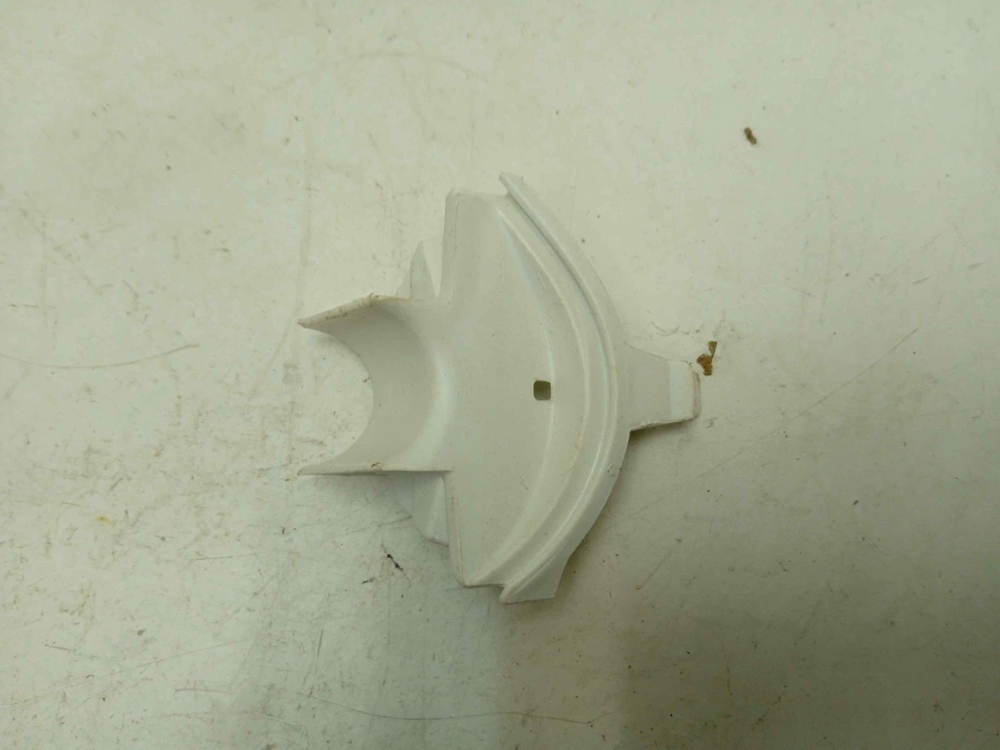 SGV43E43RU ктп20 Крышка сливного насоса для посудомоечной машины Bosch 9000341061 б/у