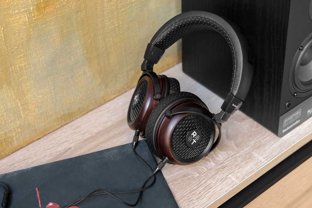 Наушники полноразмерные Radiotehnika Feylon Black