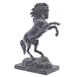 Конь, вставший на дыбы. Касли. 1987. Чугунное литьё. Высота - 22 см