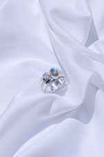 Кольцо «Мозаик» с овальным лабрадоритом и сердечком белый циркон