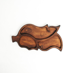 Деревянная менажница из кедра для подачи блюд и закусок "лист". MG82