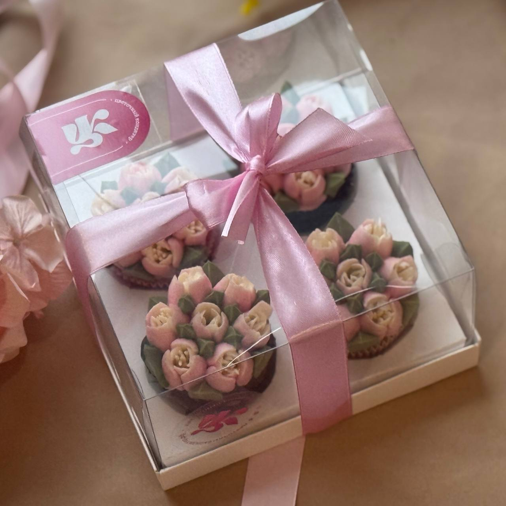 Капкейки «Любимой Мамочке» — букет из тюльпанов с шоколадным топпером