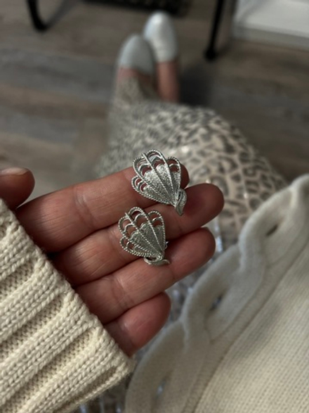 Клипсы CORO серебряного тона