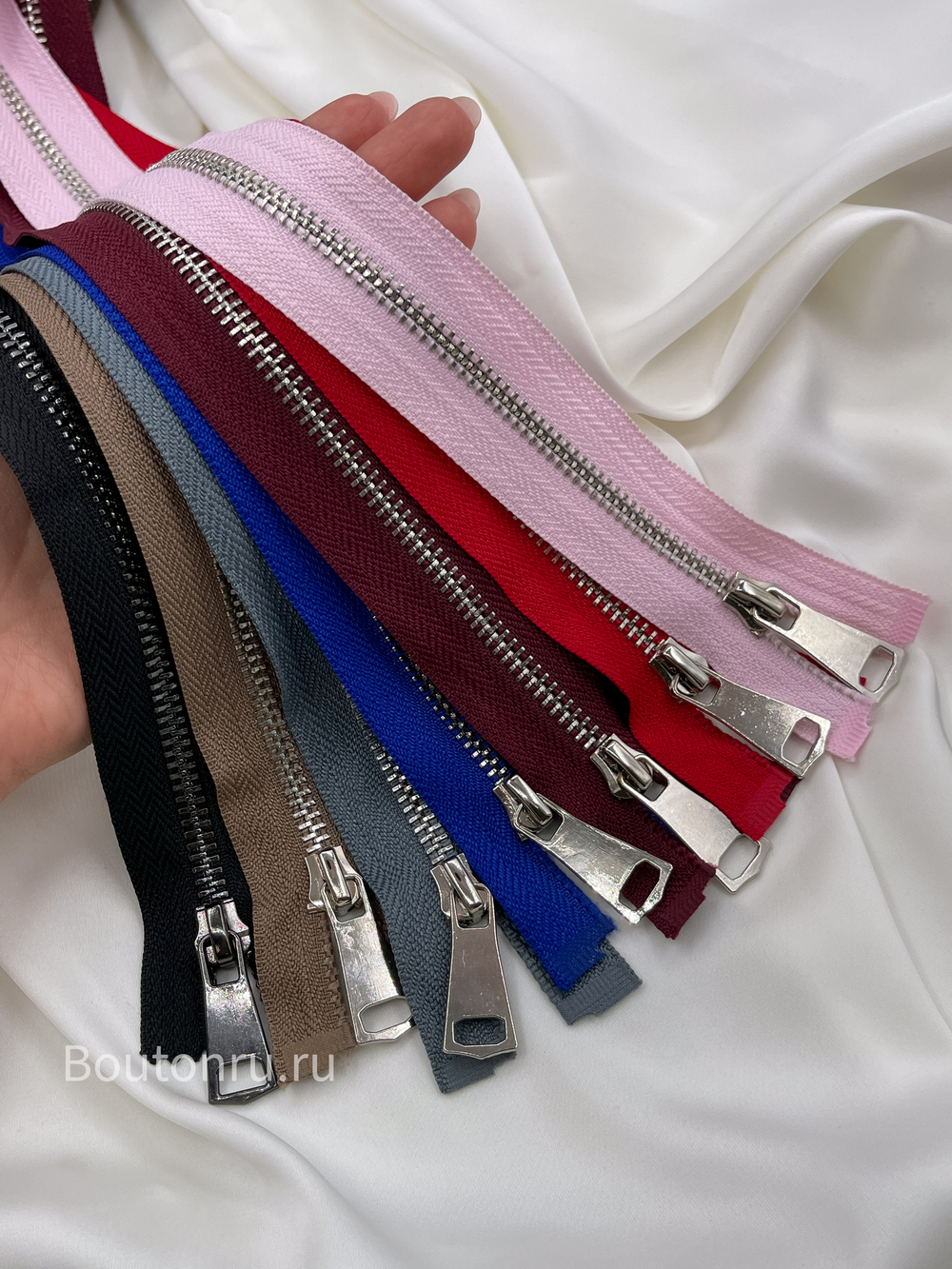 Молния бордовая серебро