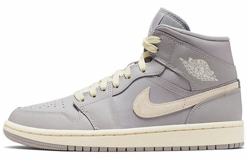 Кроссовки Jordan Air Jordan 1 Mid "Light Bone" (Женская размерная сетка)