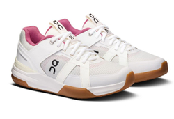 Женские Кроссовки теннисные On The Roger Clubhouse Pro - ivory/grenadine