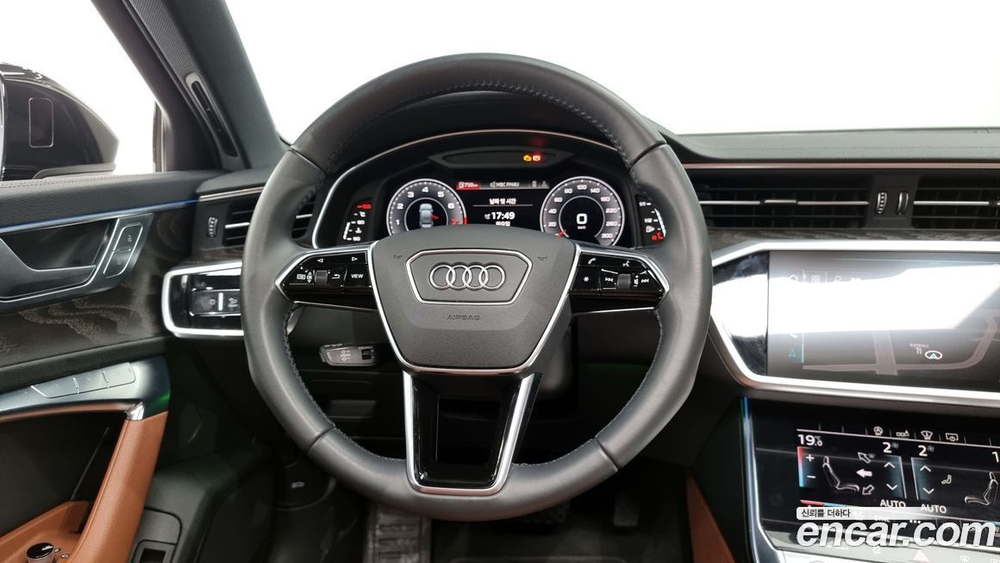 Audi A6 (C8) 45 TFSI Premium (08.2020)