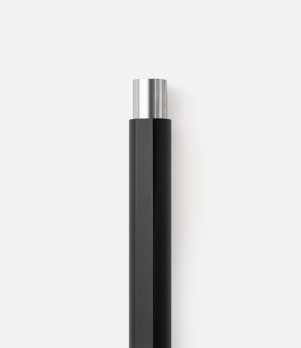 CW&T Type-B Titanium Black — ручка из титана