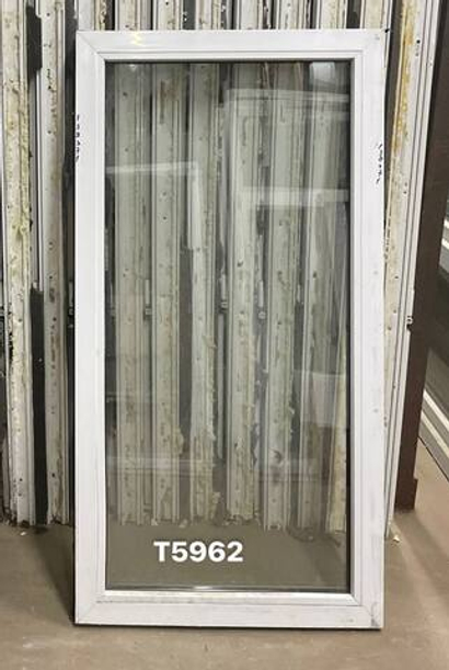 Окно Пластиковое Б/У 138(в) х 71(ш)