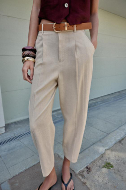 ZARA БРЮКИ ИЗ ЛЬНА С ЗАЩИПАМИ И РЕМНЕМ, СВЕТЛО-БЕЖЕВЫЙ