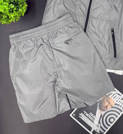 Летний костюм Prada