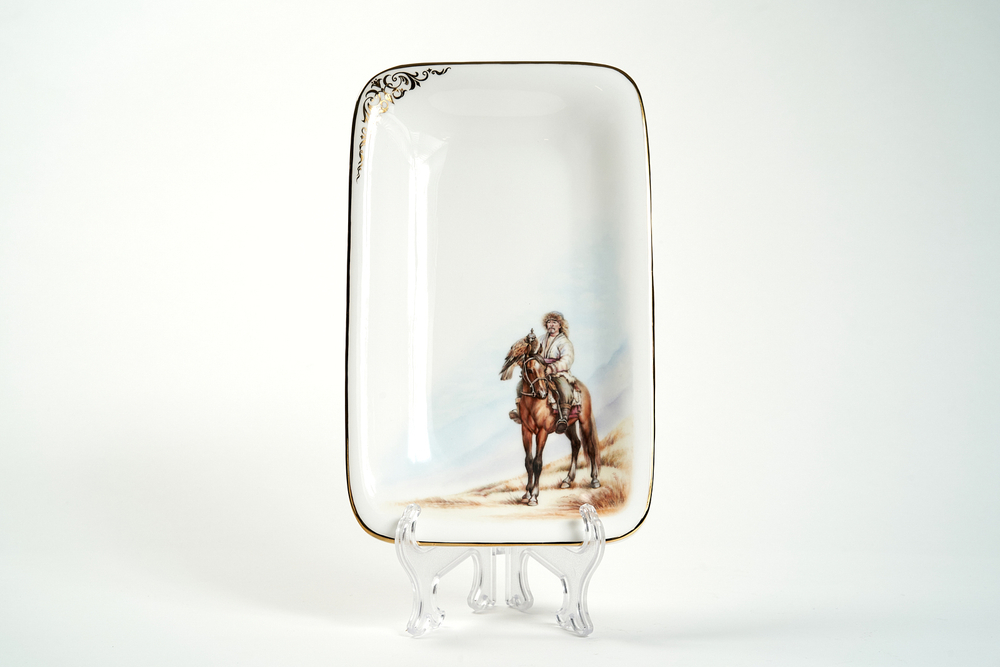 Блюдо прямоугольное "Беркутчи"