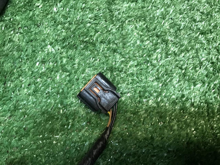 Проводка переднего бампера Genesis G90 2 (21-нв)