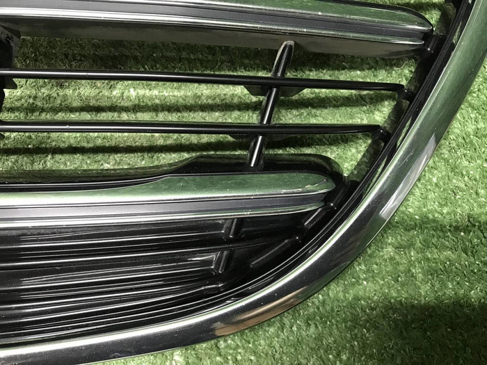 Решетка радиатора Mercedes S W223 (2020-н.в.)