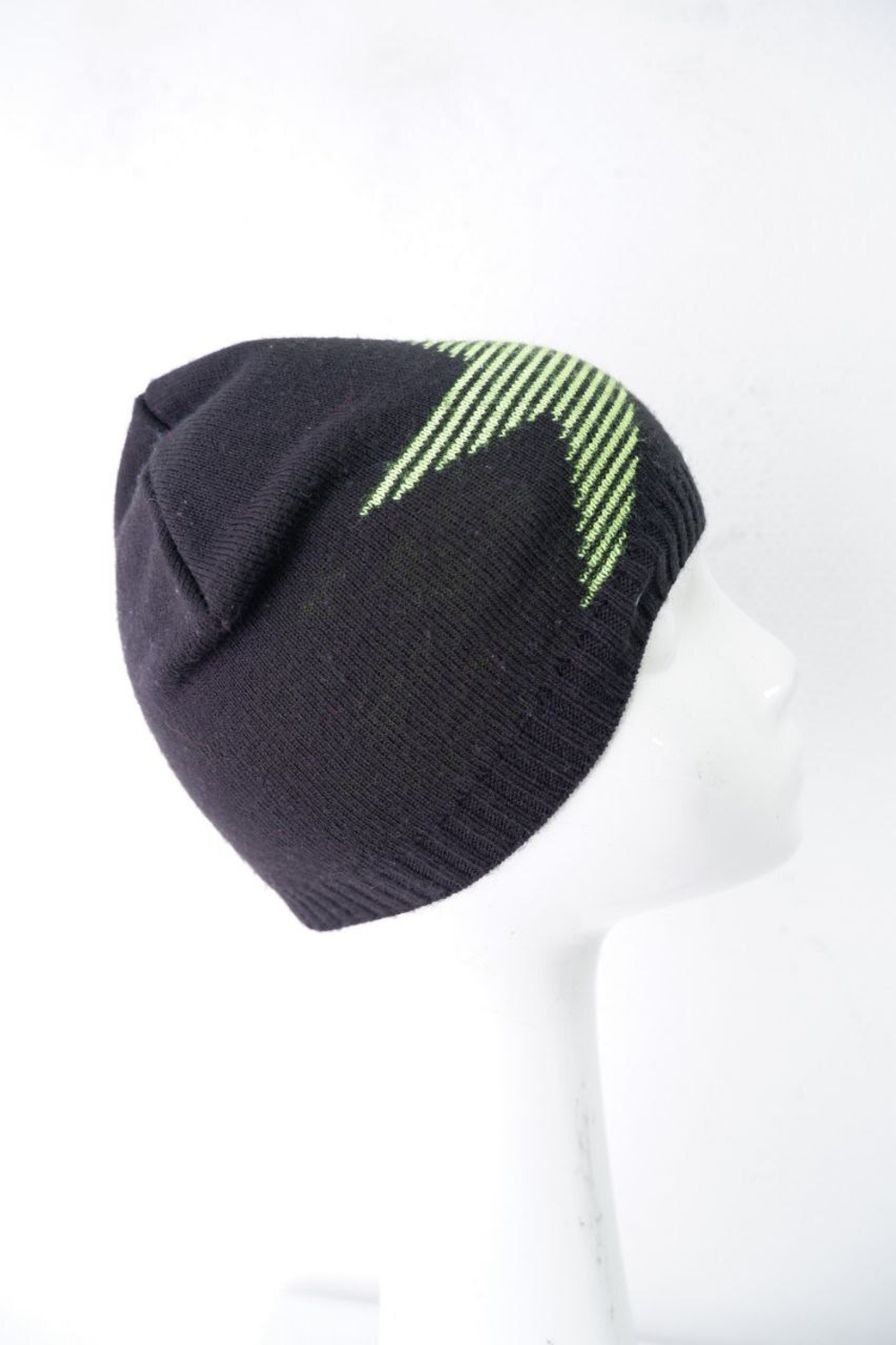 Шапка практичная