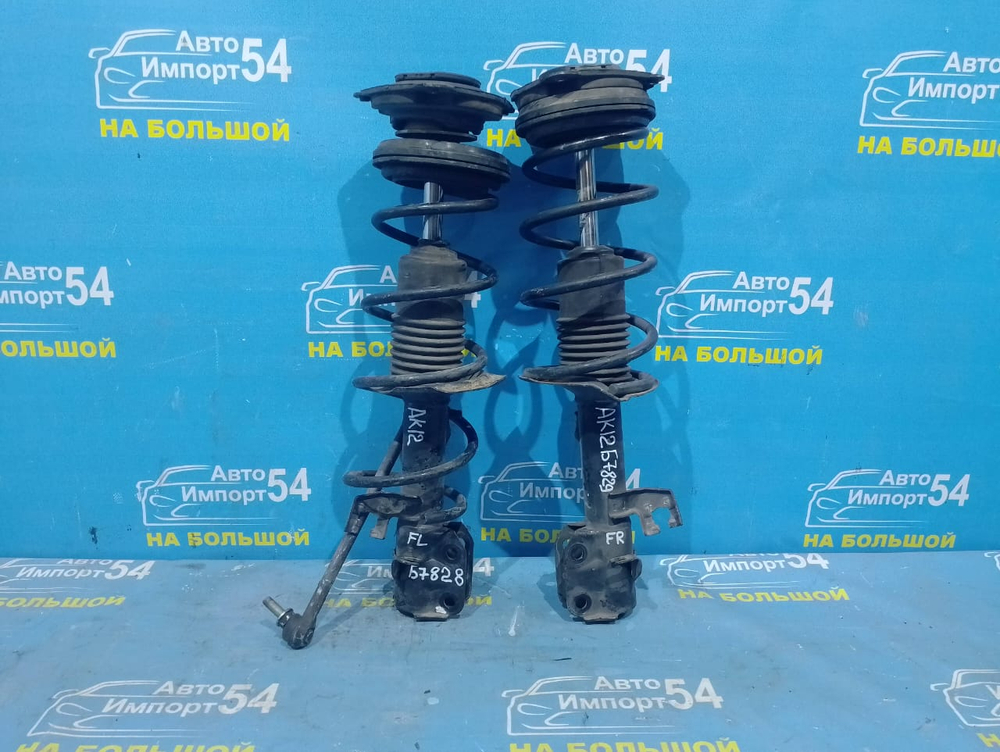 Стойка передняя левая NISSAN MARCH 2005-2007