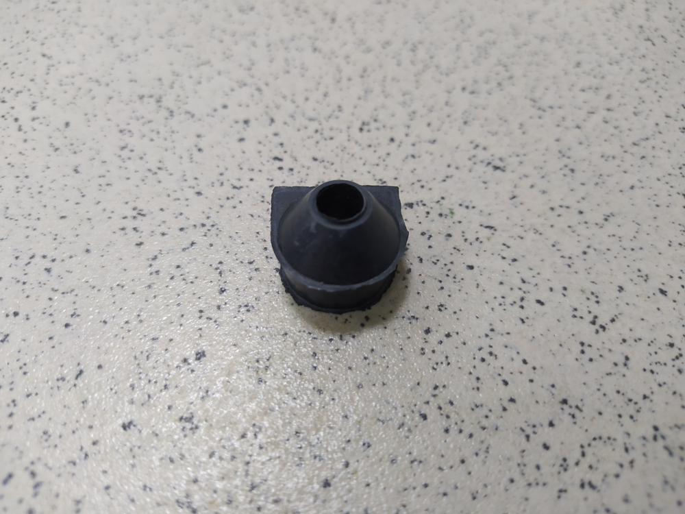 Уплотнитель 240-1104344-А