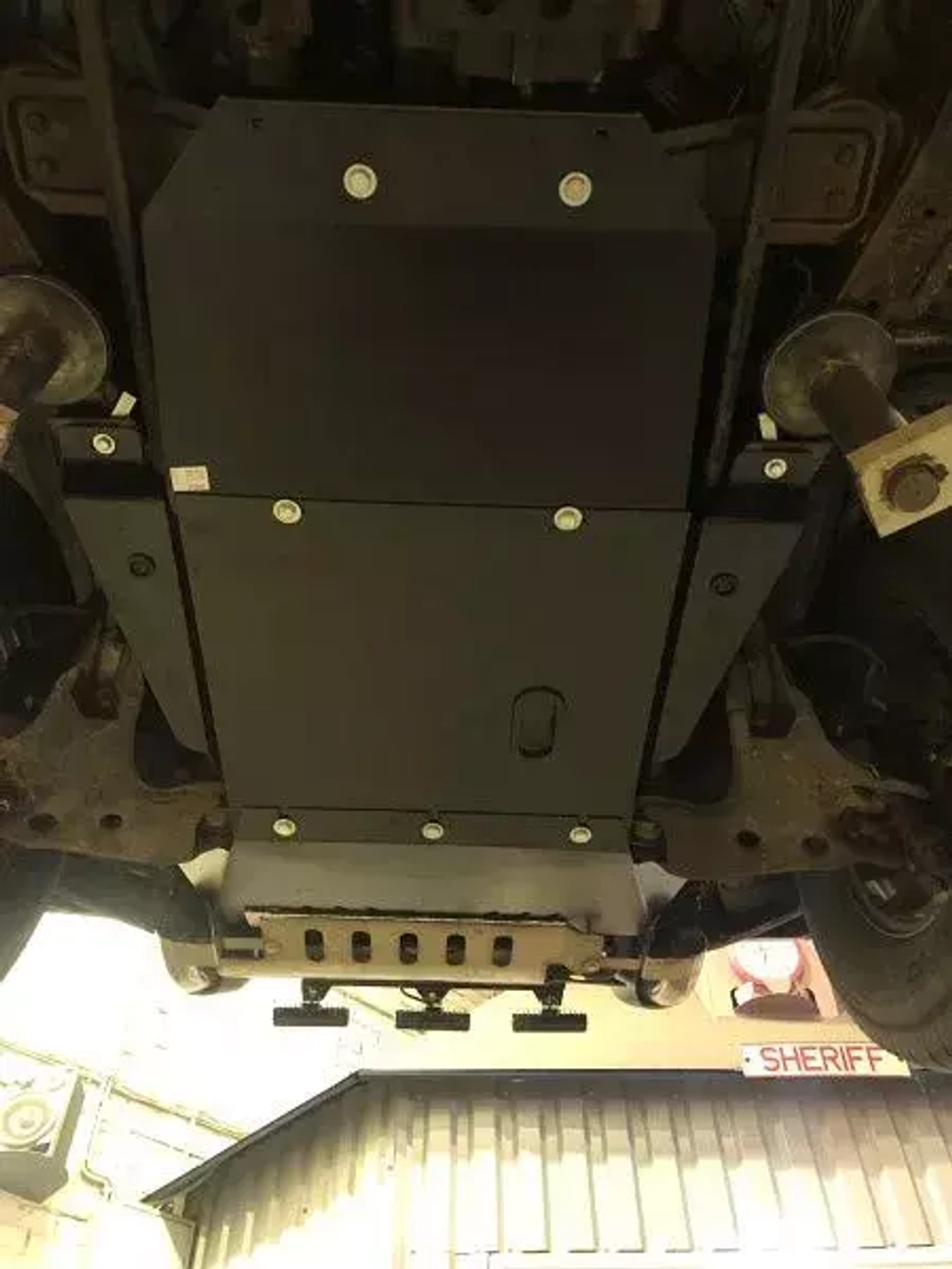 Защита картера и КПП Sheriff для Nissan Terrano I (WD21) 1986-1996 арт.15.0278
