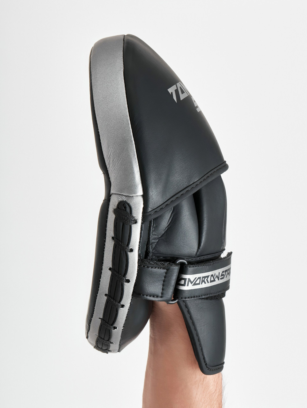 Лапы тренерские Tomorrow Star Master