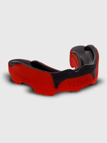Капа боксерская Venum Predator Red/Black