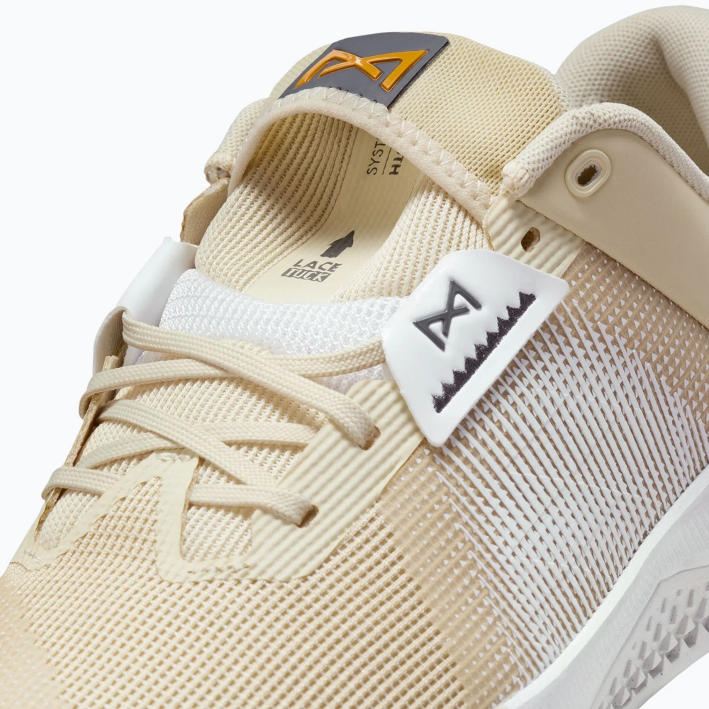 Штангетки Nike Metcon 10 light khaki/gold leaf/iron grey