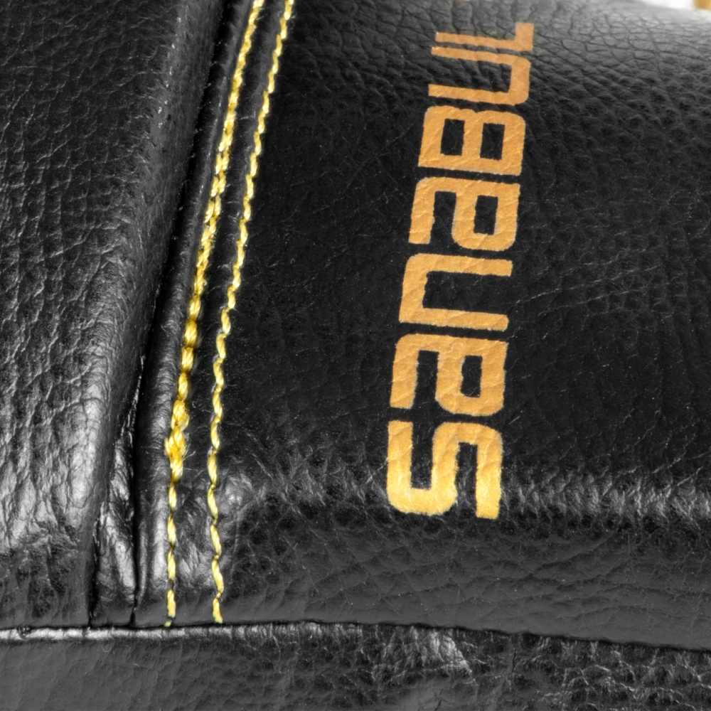 Боксёрские перчатки Sanabul Gold Strike Professional Lace Up