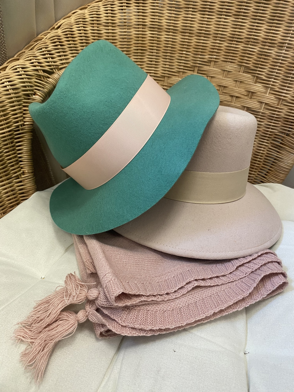 Косынка облегченная светлая пудра