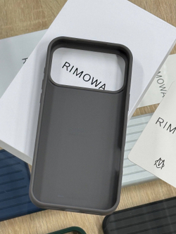 Чехол на iPhone 17 Pro Max Rimowa