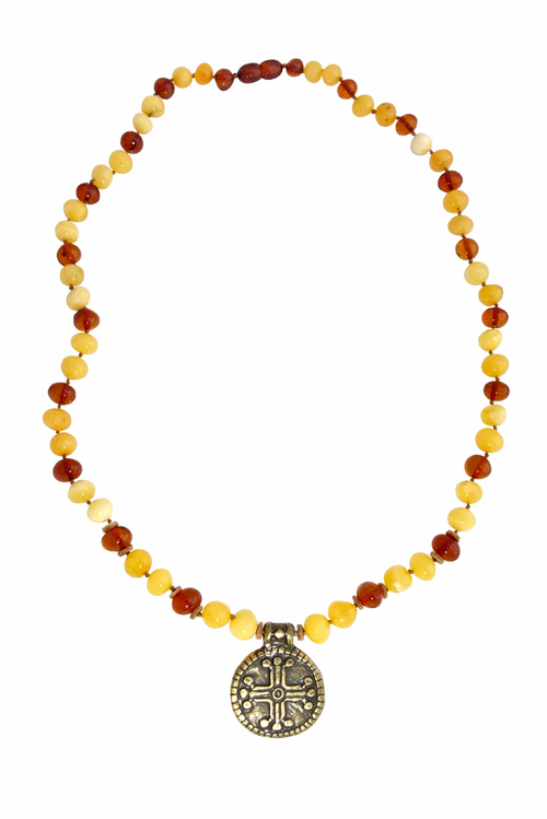 колье из янтаря многоцветное