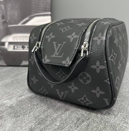 Несессер Louis Vuitton