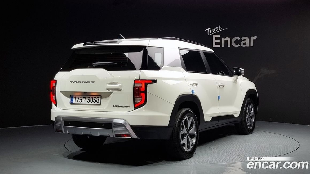 KG Mobility (Ssangyong) Torres Бензин 1.5 2WD (11.2023)