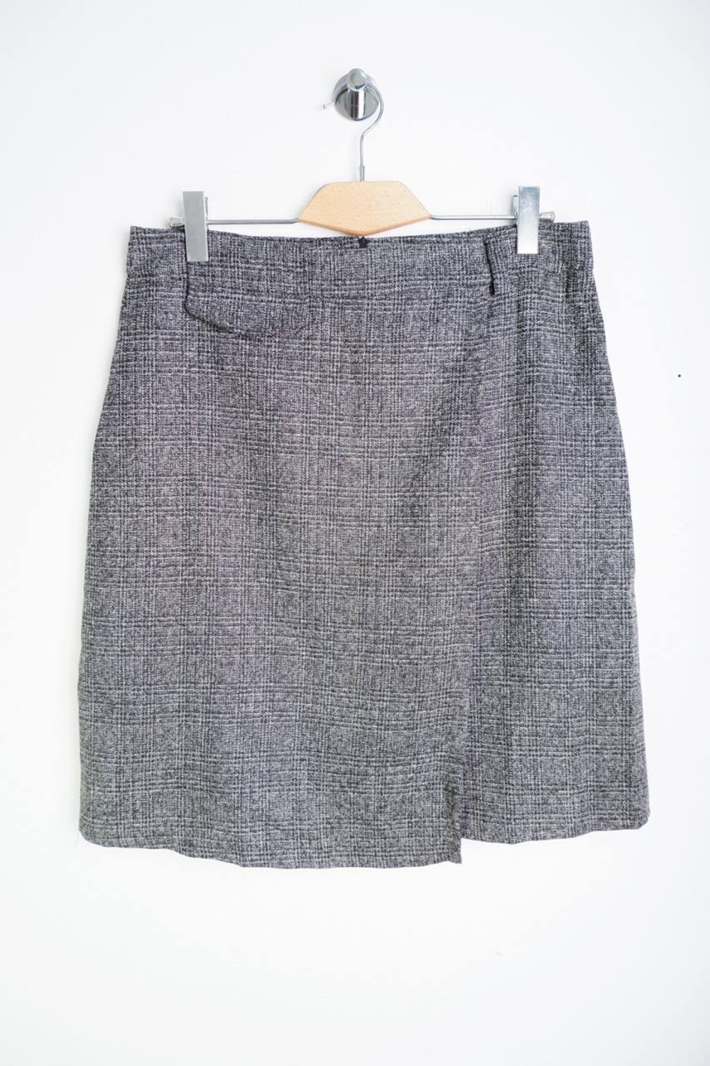 Юбка для базового образа, визуально на 50 размер