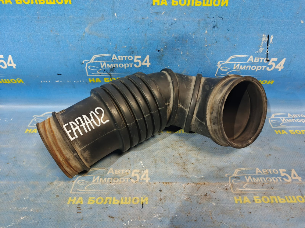 Гофра воздушного фильтра MITSUBISHI GALANT 2000