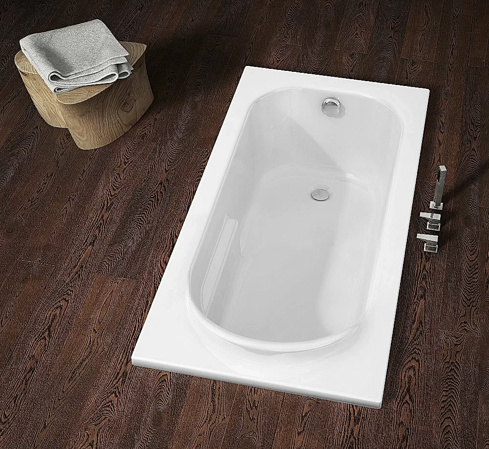 Акриловая ванна Riho Columbia 150x75 B002001005 белая
