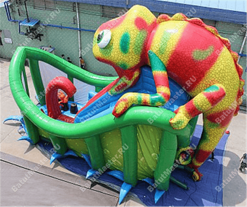 Надувная горка "В пасти у хамелеона"