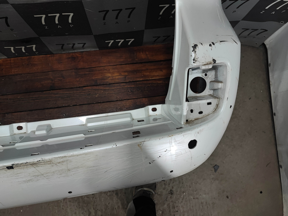 Бампер задний Toyota Land Cruiser 200 07-15 Б/У Оригинал 5215960956