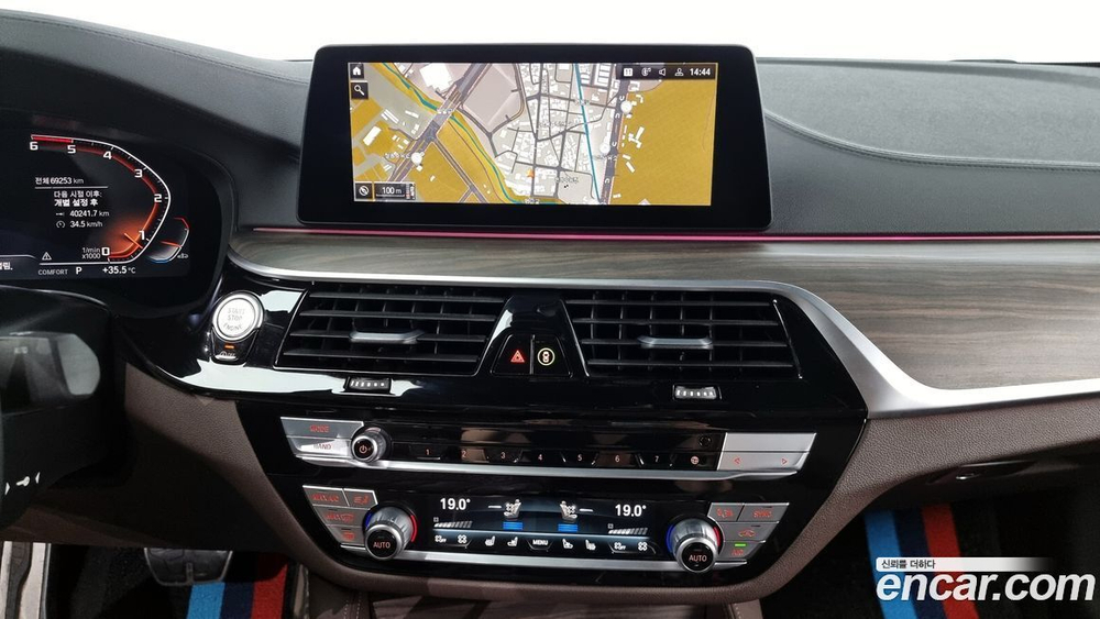 BMW 5 Series (G30) 520d M Sports Plus (11.2019)