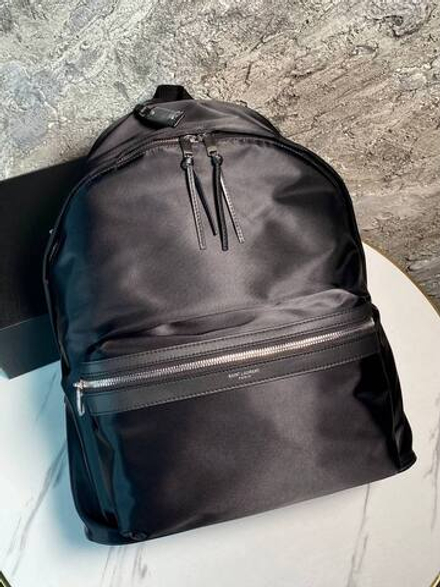 Рюкзак Yves Saint Laurent