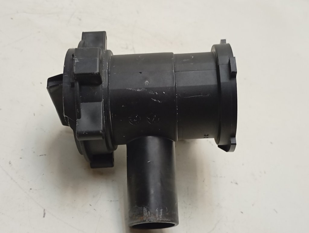 WLF20181CE/18 кт38 Улитка сливного насоса для стиральной машины Bosch б/у