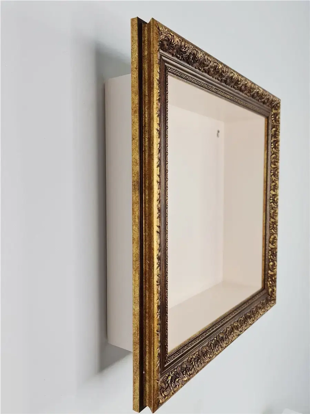 Полка настенная навесная