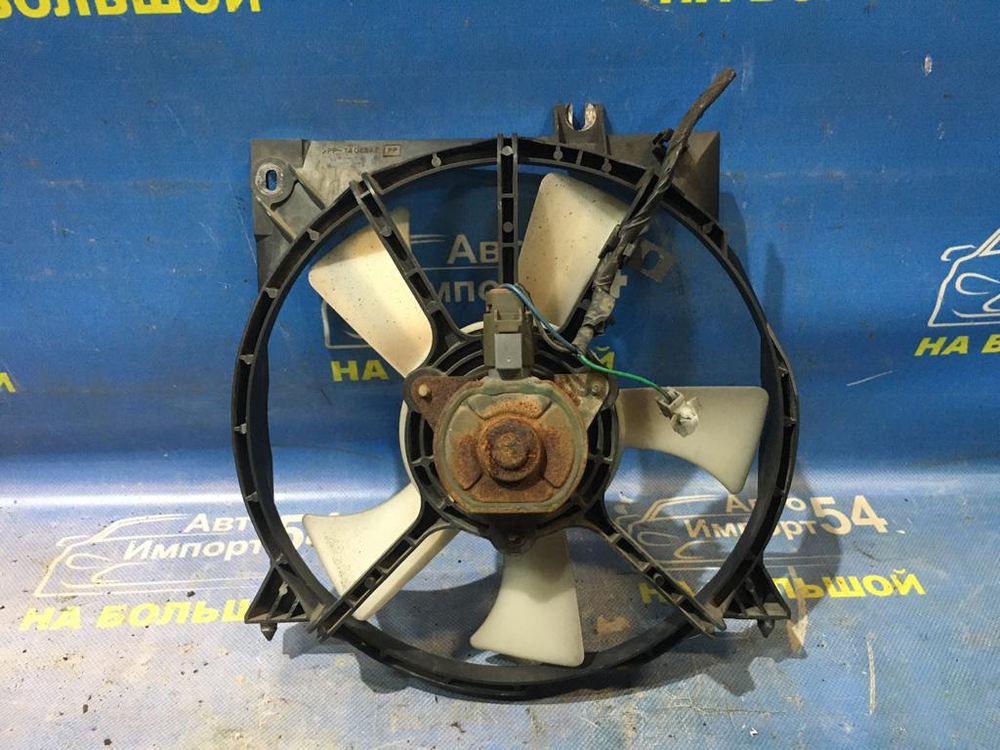 Диффузор радиатора кондиционера MAZDA DEMIO 1996-1999