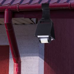 Светильник уличный ЭРА ERAFS024-05 подвесной с датчиком движения на солнечной батарее 16LED 50lm