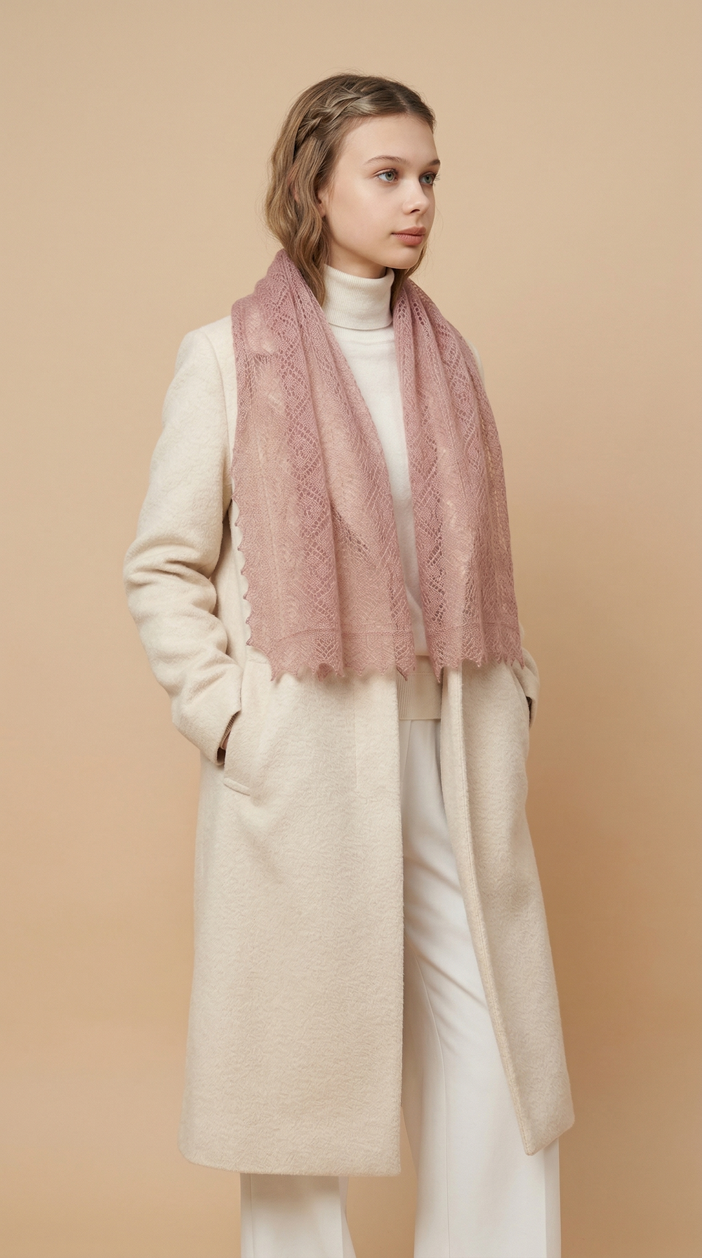 Оренбургский пуховый палантин А12040-06 магнолия