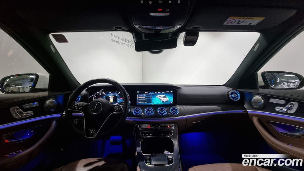 Mercedes-Benz E-Class W213 E250 AMG Line (10.2022)