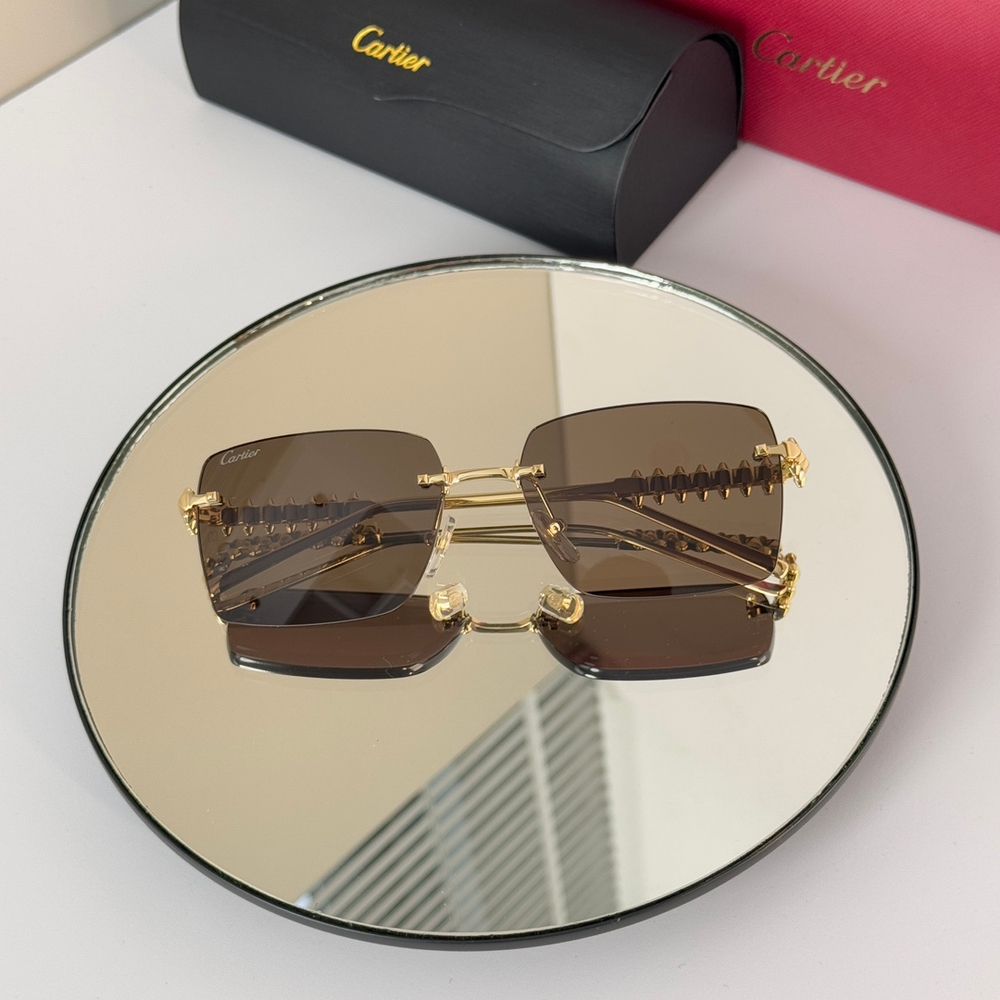 Солнцезащитные очки