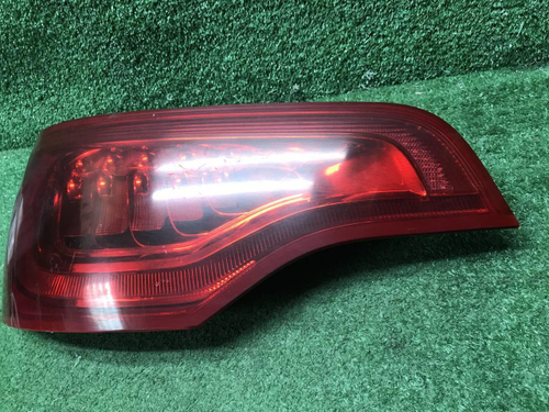 Фонарь левый Audi Q7 1 4L (2009-2015) LED